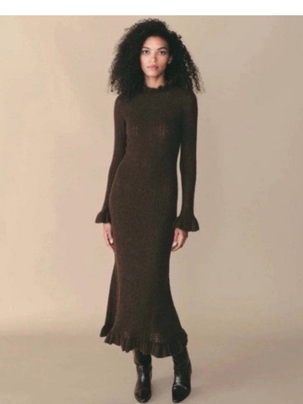 Doen Chocolate Brown Long-Sleeve Knit Maxi Dress